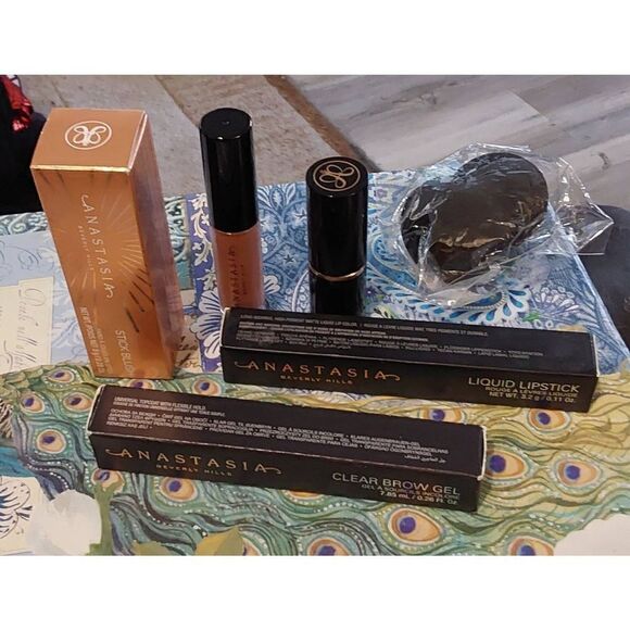 HUGE VALUE~Lot of (5) Anastasia Beverly Hills Cosmetics Grab Bag~$119 Retail - Picture 2 of 4